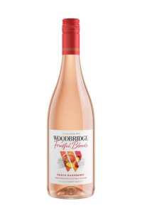Woodbridge Fruitful Blend Peach Raspberry - 750 ML